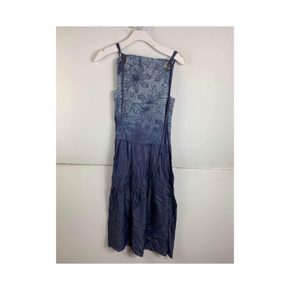 Eva Franco Dresses & Skirts - Anthropologie Eva Franco Blue Sleeveless Midi Flare Floral Dress